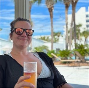 Meet your Posher, Amber